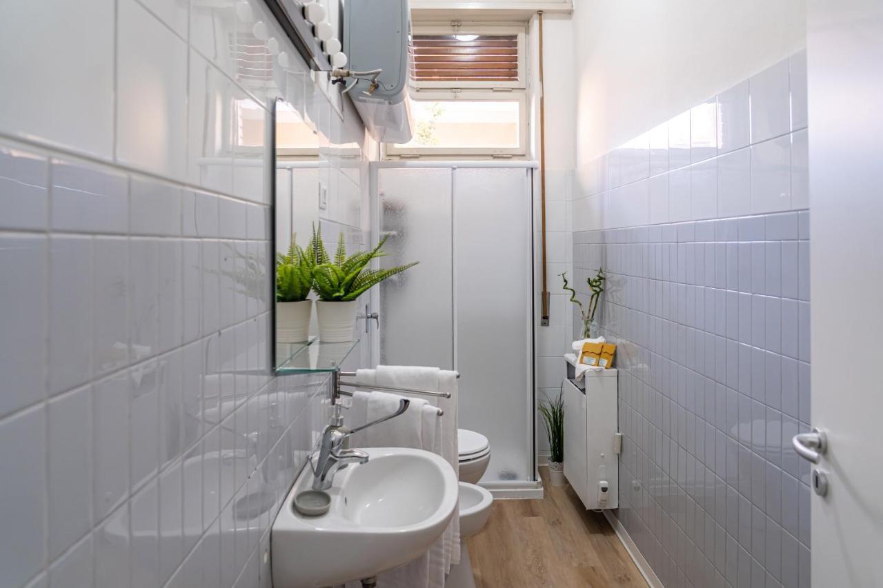 Casa Golgi - Pavia City - By Host4U Esterno foto