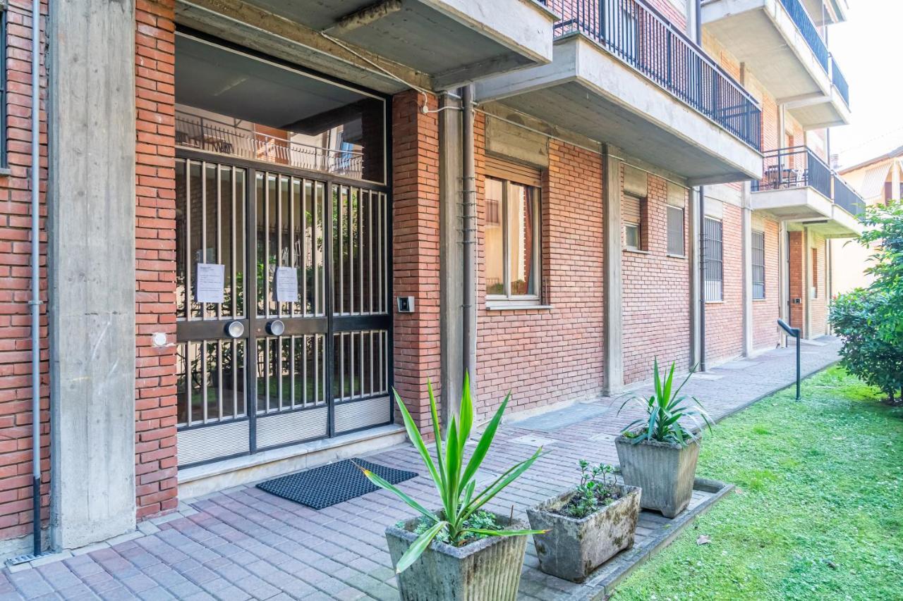 Casa Golgi - Pavia City - By Host4U Esterno foto